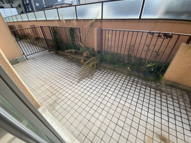 コスモ甲南町パート2のバルコニー