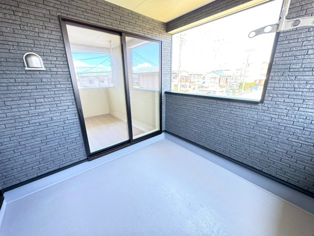 新築戸建　沼津市西間門第９　全１棟のバルコニー