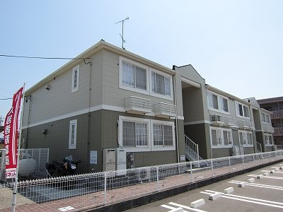 ファミールカワダ