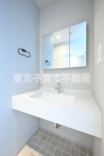 フォレストヒルズ小日向の洗面所