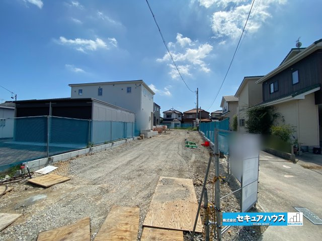【同施工物件ご案内可】東海市富木島町南島　全2棟の前面道路含む現地写真|事前予約にて現地ご見学いただけます！お気軽にお問い合わせください♪
■株式会社　セキュアハウス■
住宅ローンに強く、知識、経験豊富なスタッフ在籍
お客様に寄り添い、ご成約後もサポート致します。
