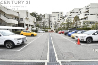 当日見学可能ですので、見学希望の際はお気軽にお問い合わせください。ネットからの見学予約も便利です♪