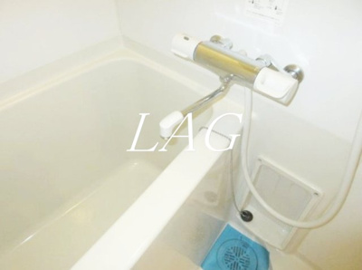 【浴室】 | ソリッド堀切菖蒲園壱番館 | お風呂です。
