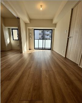 OPEN RESIDENCIA御徒町の居間・リビング