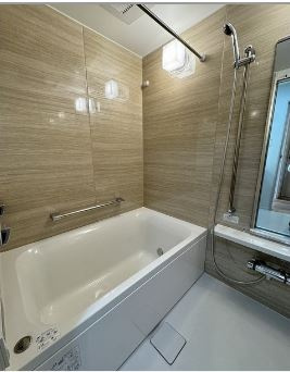 OPEN RESIDENCIA御徒町の浴室