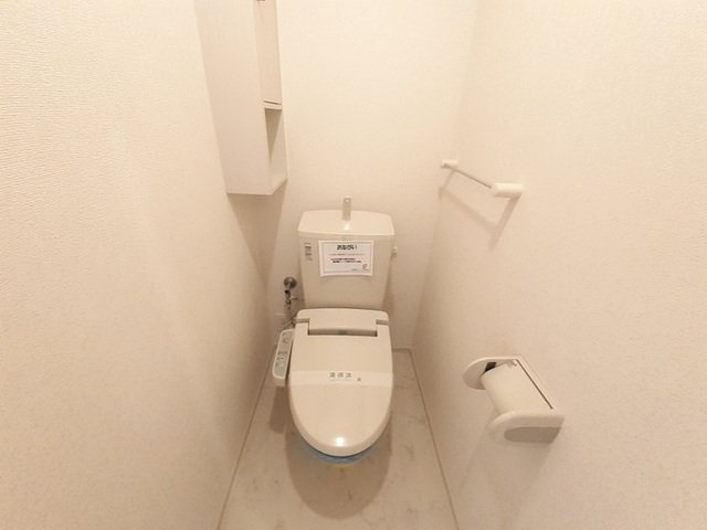 エスペランサＡのトイレ|コンパクトで使いやすいトイレです