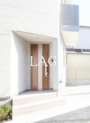 【エントランス】 | 宝町１丁目戸建  | エントランスです。