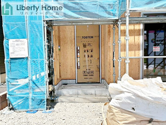 水戸市平須町第8　新築戸建　1号棟のエントランス