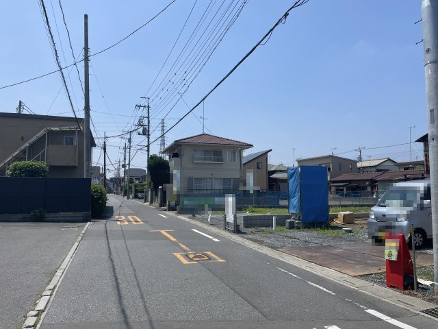 【前面道路含む現地写真】 | 熊谷市柿沼第2期　ワイウッドコート　新築戸建　全3区画　2号棟 | 5/15撮影
