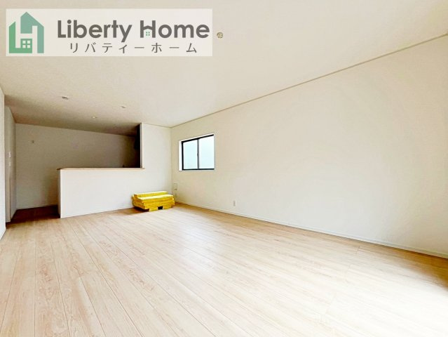 古河市大山第8　新築戸建　3号棟の居間・リビング