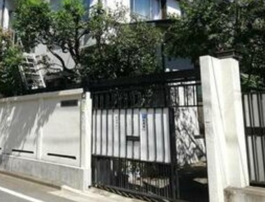 南大塚コーポのエントランス
