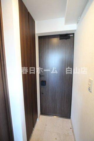 【玄関】