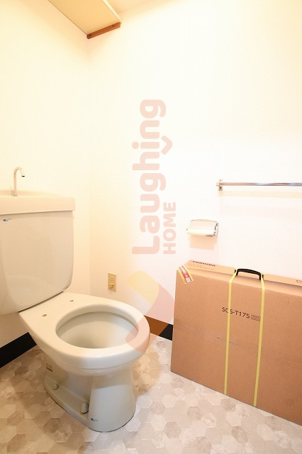 レジデンス亜依Ⅱのトイレ|シンプルで使いやすいトイレです※別号室のお写真になります。