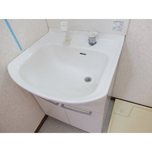 アンプルール フェール KⅢの洗面所