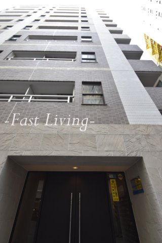エスコート神田岩本町のエントランス