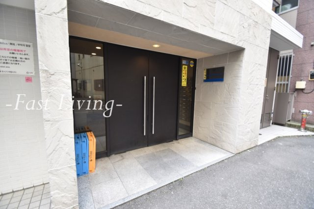 エスコート神田岩本町の外観