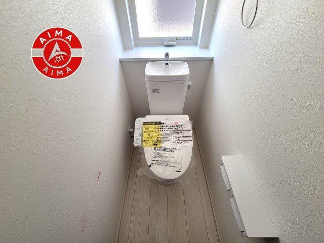 大野城市南ケ丘1丁目第6-2棟（2号棟）　のトイレ|温水洗浄便座を完備しております。2ヶ所にトイレがあるのは朝の慌ただしい時間も安心です。
