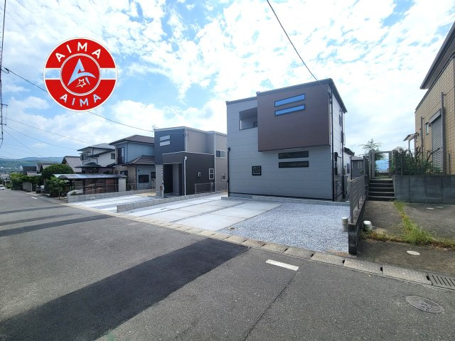 大野城市南ケ丘1丁目第6-2棟（2号棟）　の前面道路含む現地写真|見学の時間などお気軽にお問い合わせ下さい。