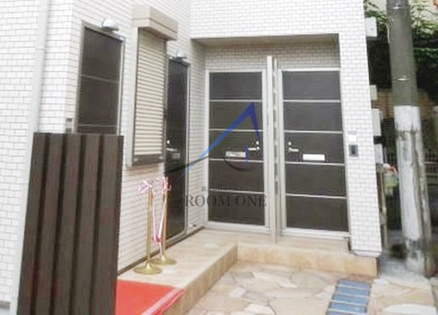 フィカーサ東新宿のエントランス|エントランスです。