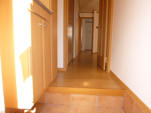 倉敷市茶屋町のアパートの玄関