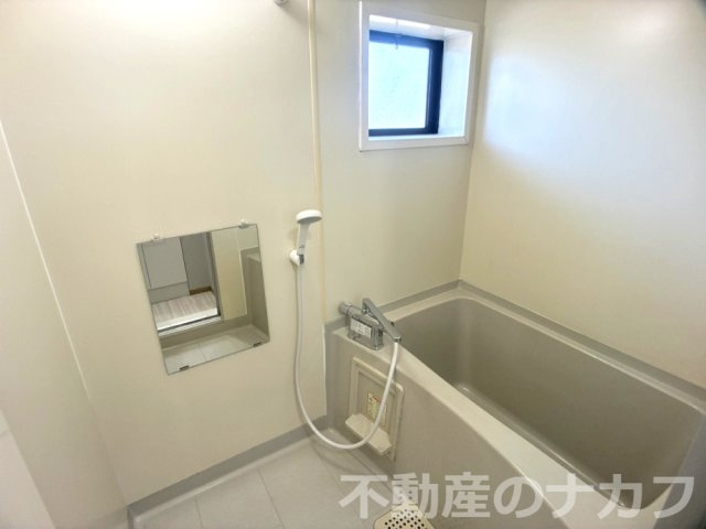 ゆとりす小川　3号棟の浴室|※地震前の写真です