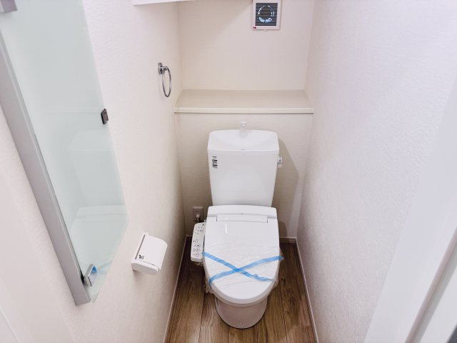 柏市増尾８丁目新築戸建（増尾２期）のトイレ|温水洗浄暖房便座つきトイレ