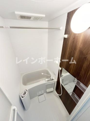モダンアパートメント津田沼EASTの浴室