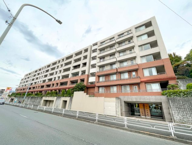 クレッセント青葉台の丘