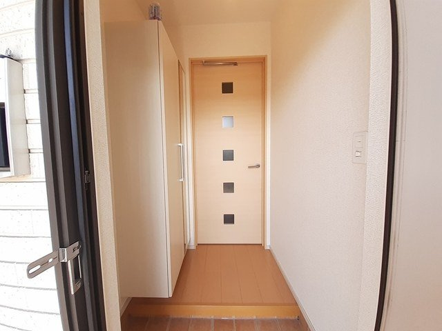 イル　パラッツオ　アミダⅡの玄関