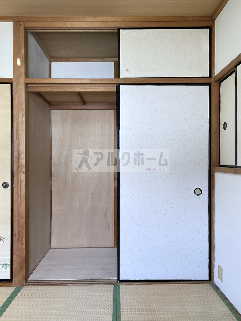 川北3丁目5DK戸建ての収納