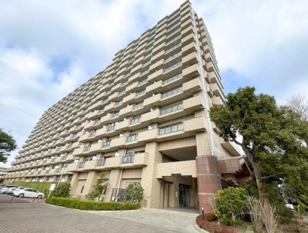 ローヤルシティ鴨居参番館