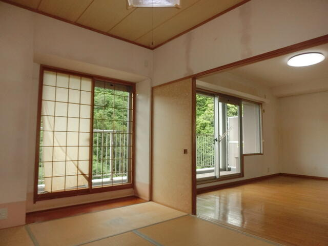 六泉寺ガーデンヒルズの和室