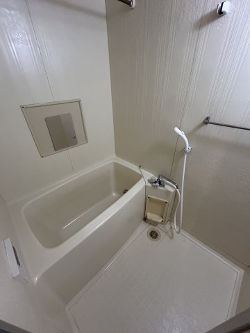 崇徳院ハイツ　Ｓ棟の浴室|日々の暮らしに欠かせないお風呂です