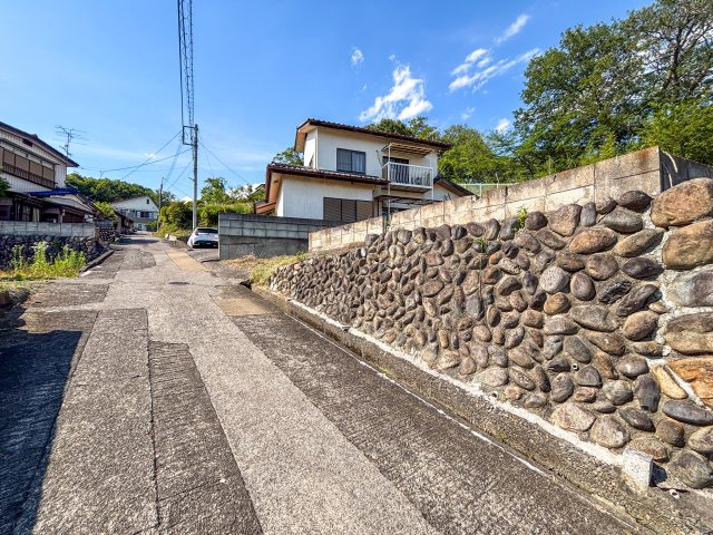 足利市助戸新山町の売地の外観