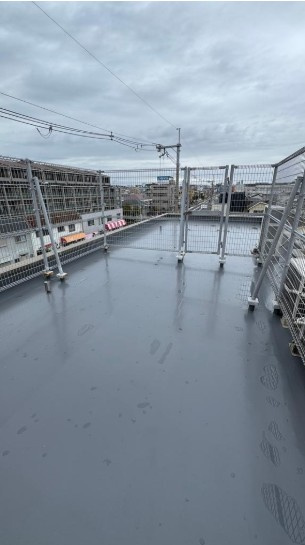 池田市荘園ビル　１７１号線沿のバルコニー