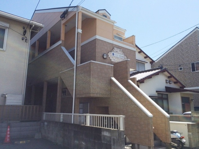 コンフォートベネフィス県庁前3の外観