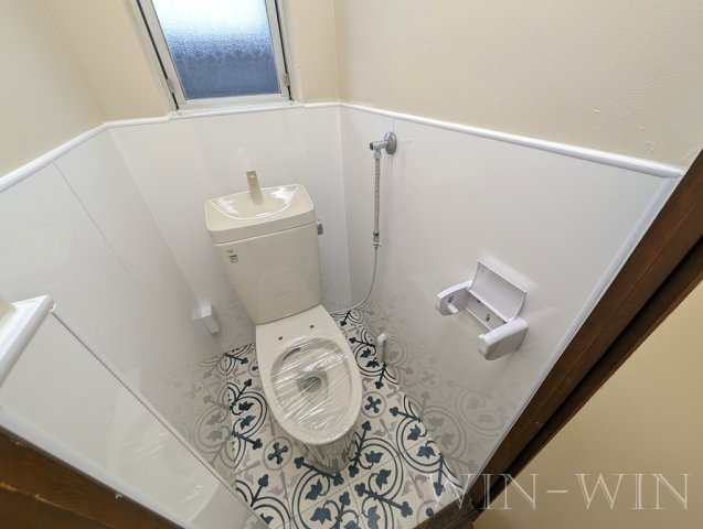 グラッセ前田のトイレ|イメージ（同建物内別部屋の写真です）