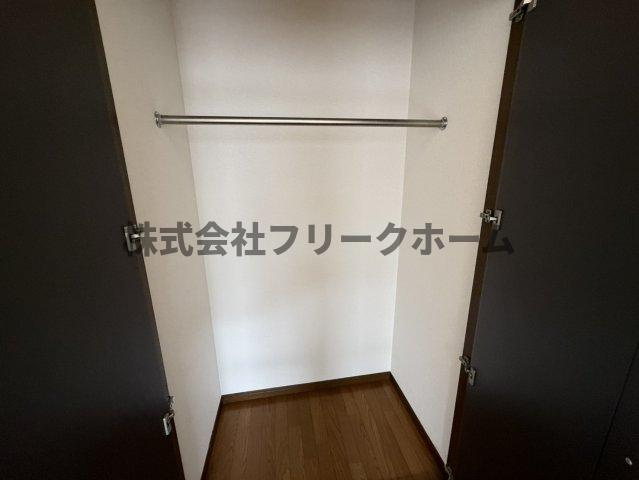 小金井市東町５丁目のアパートの収納