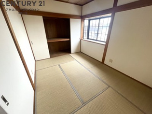 東洋ビルの寝室