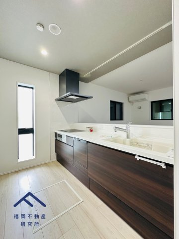 福津市津屋崎1丁目１号棟　戸建てのキッチン