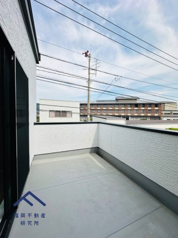 福津市津屋崎1丁目１号棟　戸建てのバルコニー