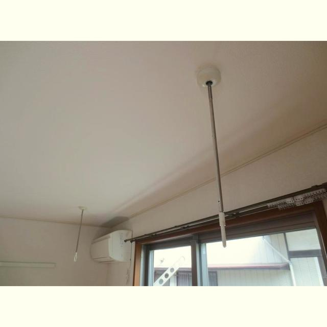 ミニヨンのその他|ワンタッチで脱着できる室内物干しフック