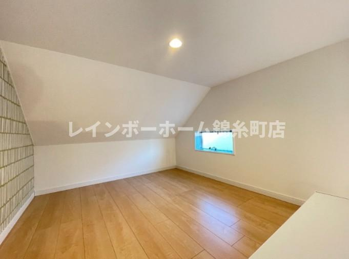 バーミープレイス新小岩の内装