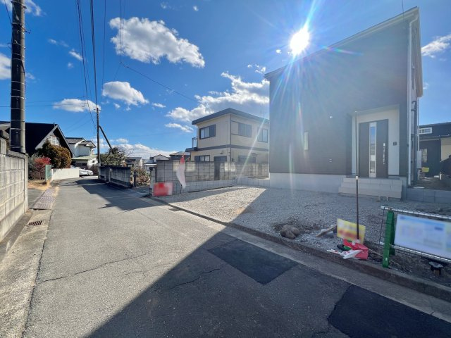 前橋市関根町の前面道路含む現地写真|駐車が苦手な方にもおススメ♪
