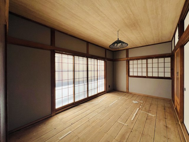 高崎市井野町の和室|リビングに隣接する7.5帖和室は、キッズスペースや家事スペースとしても♪