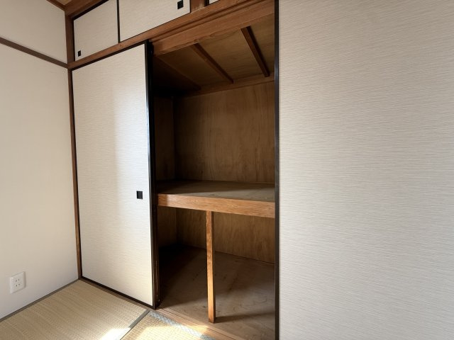 グランドメゾンサン原A棟の収納