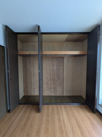 下田町1丁目戸建の収納