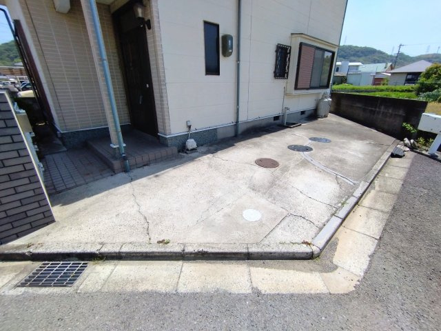 【駐車場】 | T様内原戸建