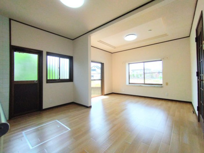 【居間・リビング】 | T様内原戸建