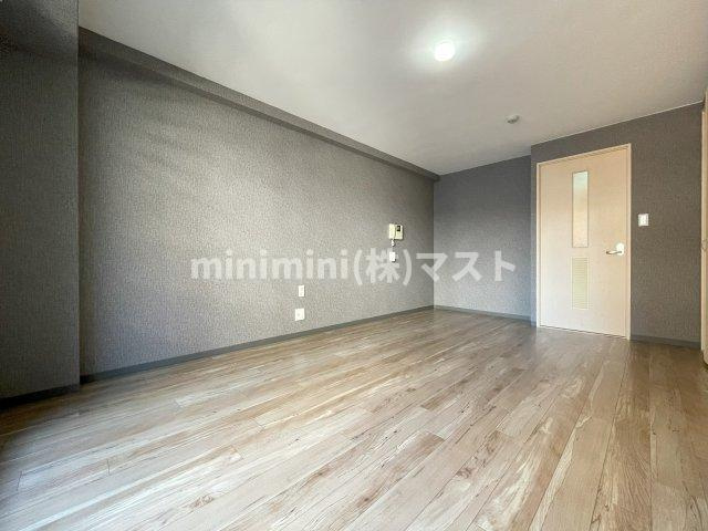 大阪市中央区東平２丁目の賃貸マンションの居間・リビング